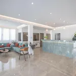 Pavlinia & Apartahotel