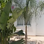 Pavlinia & Apartahotel