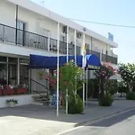 Apartahotel Pavlinia &