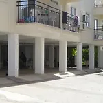 Pavlinia & Apartahotel Ayia Napa