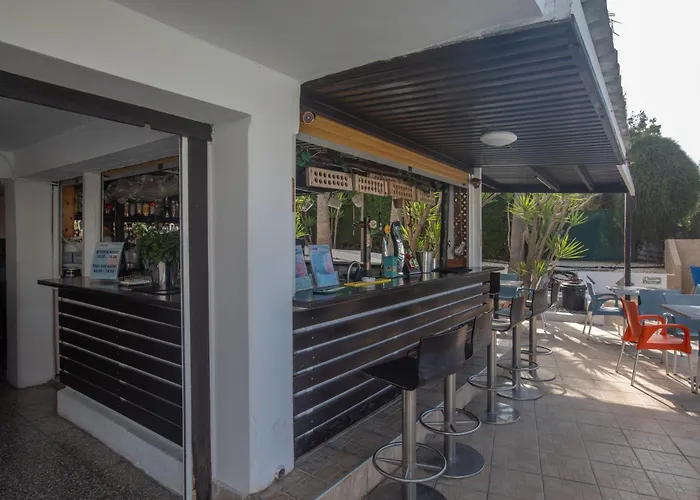 Lägenhetshotell Pavlinia & Ayia Napa