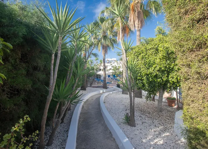 Lägenhetshotell Pavlinia & 3*