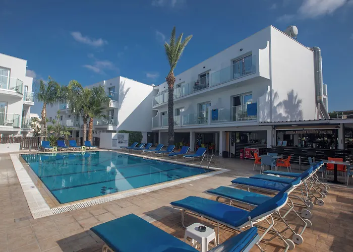 Pavlinia & 3* Ayia Napa