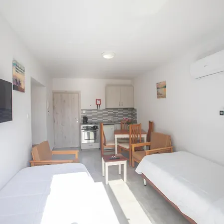 Pavlinia & 4* Agia Napa