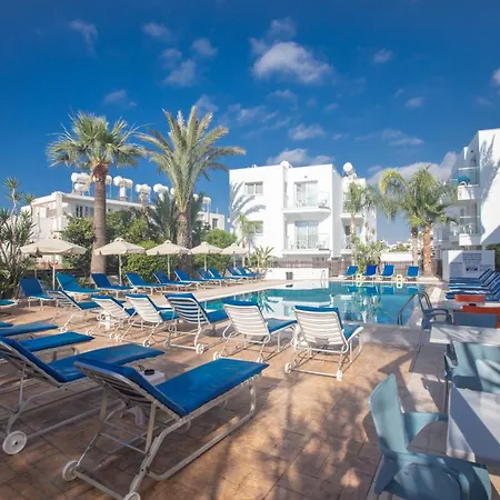 Pavlinia & 4* Agia Napa