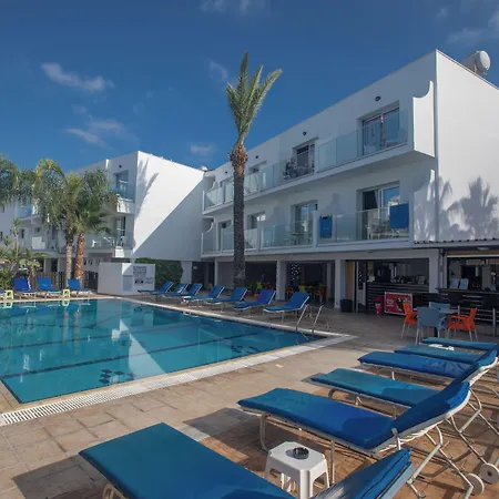 Pavlinia & 4* Agia Napa