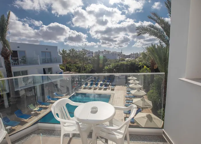 Pavlinia & 3* Ayia Napa