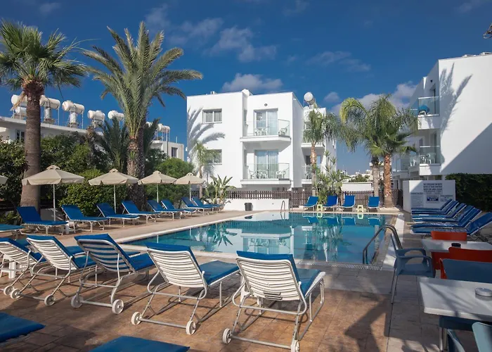 Apart Otel Pavlinia &