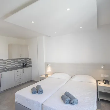 Lejlighedshotel Pavlinia & Ayia Napa